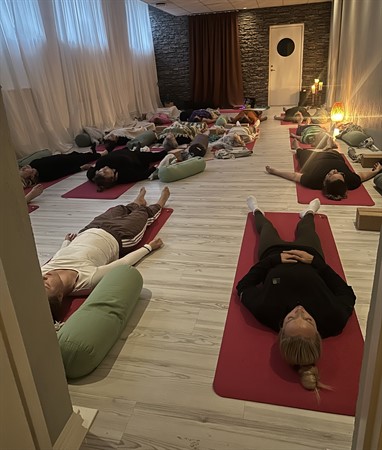 LYMF/FASCIA/YIN YOGA Måndagar